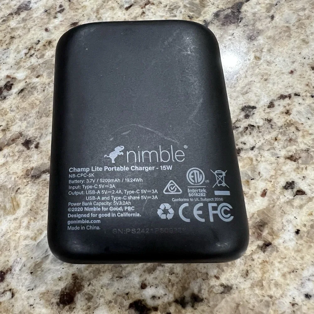 Nimble Eco-Friendly Champ Lite 5200mAh Compact USB-C Battery -‎ black